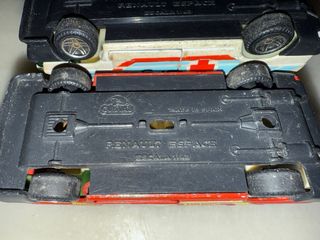 2 Renault Espace Guisval 1/43