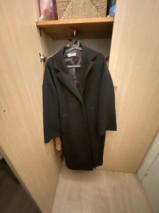 Abrigo oversize negro Mango