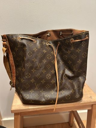 Bolso Louis Vuitton Noé antiguo, correa cambiada