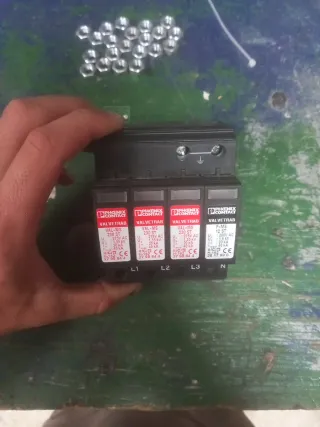 Protector Sobretensiones Phoenix Contact VALVETRAB