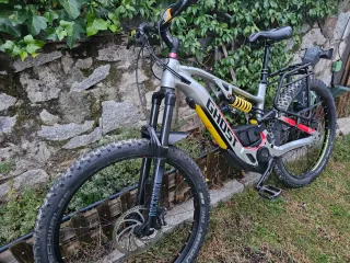 Bicicleta eléctrica Ghost Hybride 160