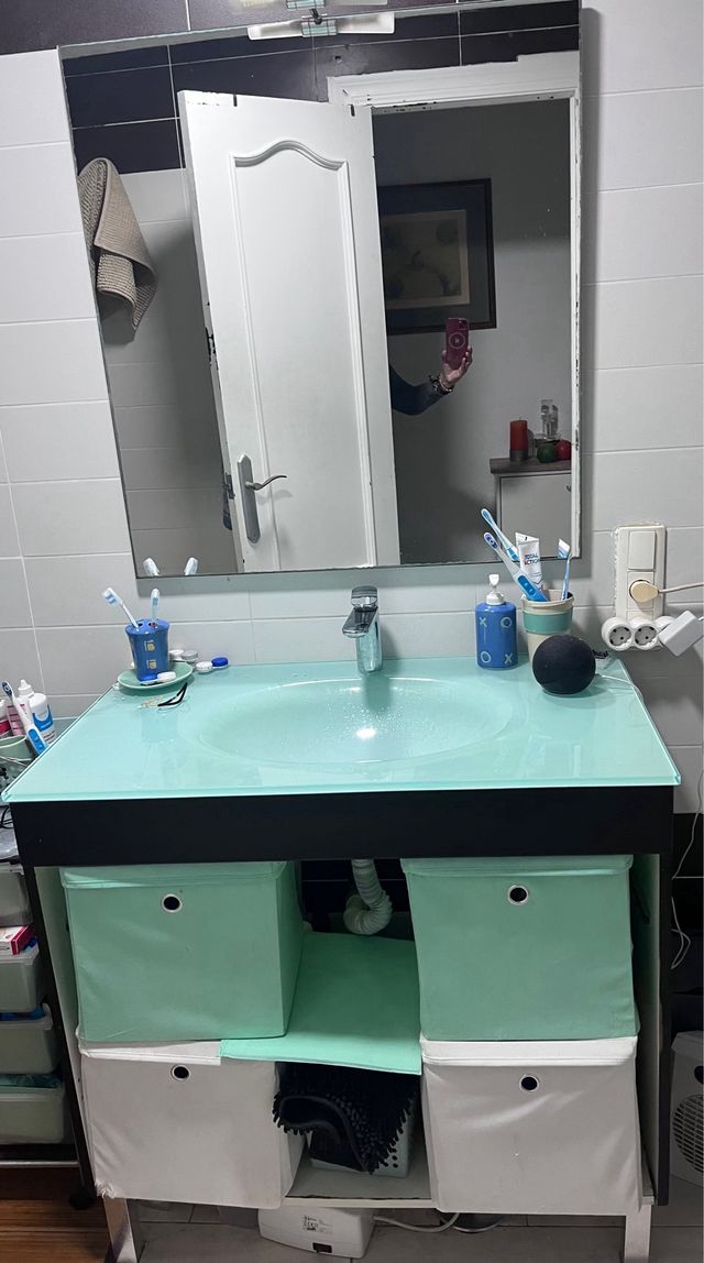 Mueble de baño  y espejo OFERTON!!!!! solo 40€