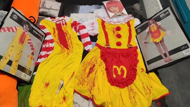 Disfraz Mujer y Niño Miss McKiller Burg