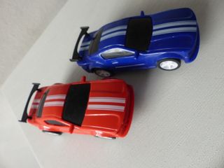 SCALEXTRIC - 2 MUSCLE CARS 1/43
