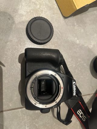 Canon EOS 250D impeccabile + 18-55mm | TRATTABILE