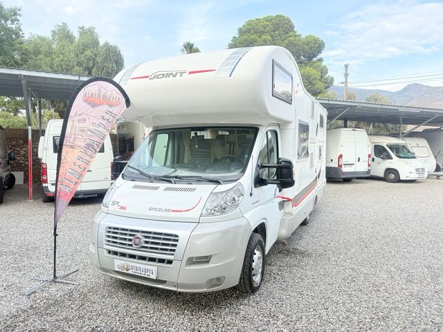 Autocaravana dos salones/7dormir/2009