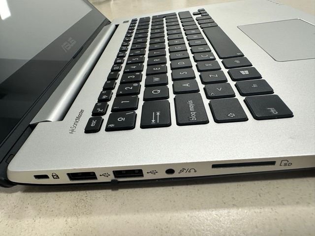 Portatil pantalla táctil