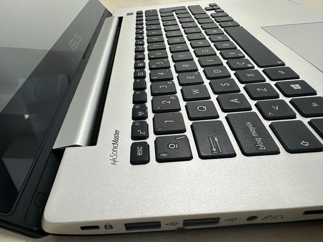 Portatil pantalla táctil