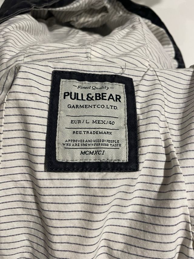 Parka Pull and Bear Negra Hombre