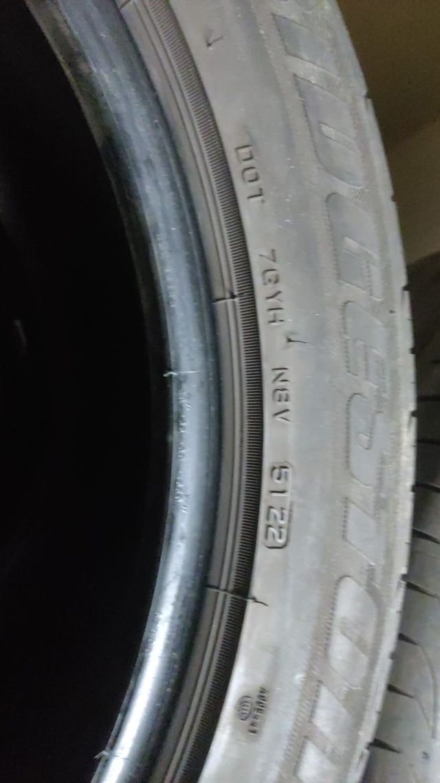 3 Neumáticos Bridgestone 285/45/20 112Y XL AO