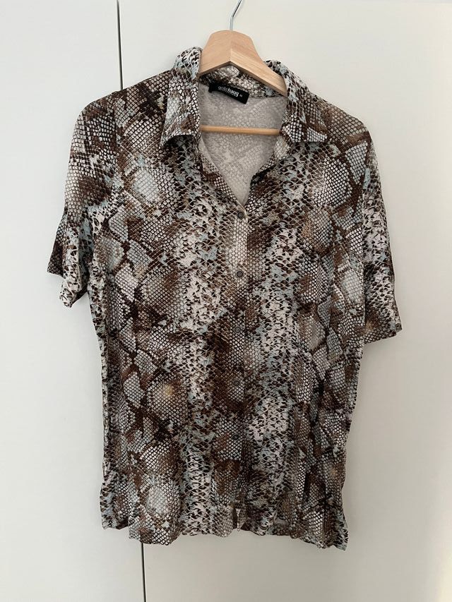 Blusa Grauchaug Estampado Serpiente Talla 44