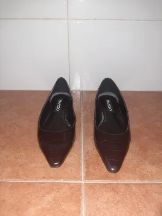 Manoletinas Mango Marrones Cocodrilo