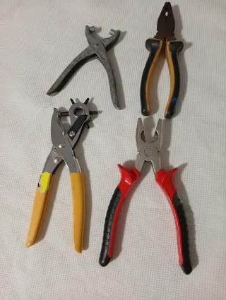 Lote de herramientas manuales