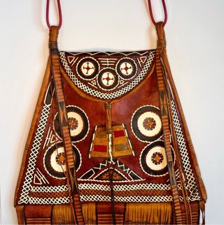 Bolso Dogón artesanal de cuero