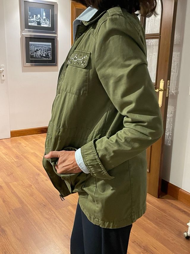 Chaqueta militar verde Stradivarius Mujer