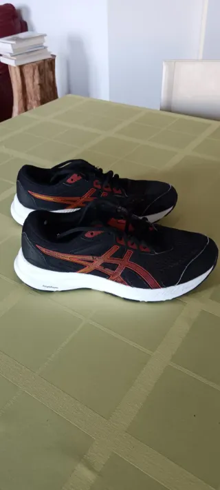 Scarpe Asics Nere/Rosse Tg 40.5
