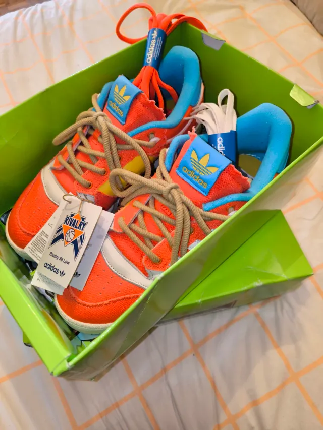 Adidas Rivalry 86 Low The Simpsons