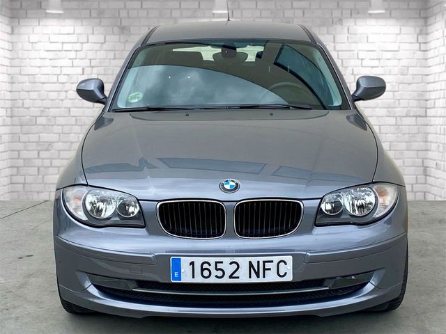 BMW Serie 1 180i   5 puertas 
