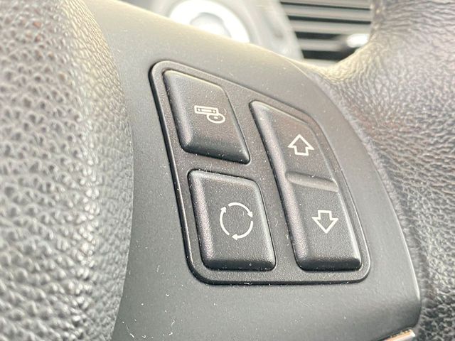 BMW Serie 1 180i   5 puertas 