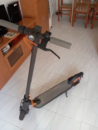 Patinete Eléctrico Xiaomi Scooter 4 Go