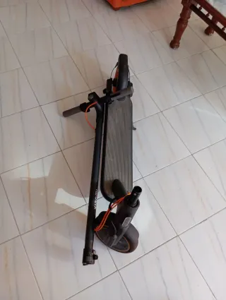 Patinete Eléctrico Xiaomi Scooter 4 Go
