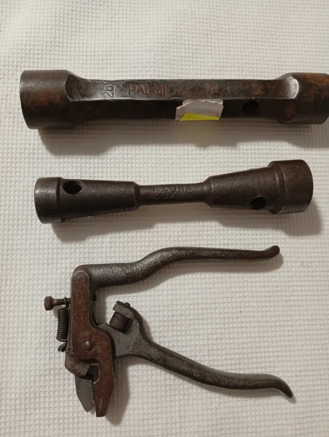 Herramientas manuales antiguas