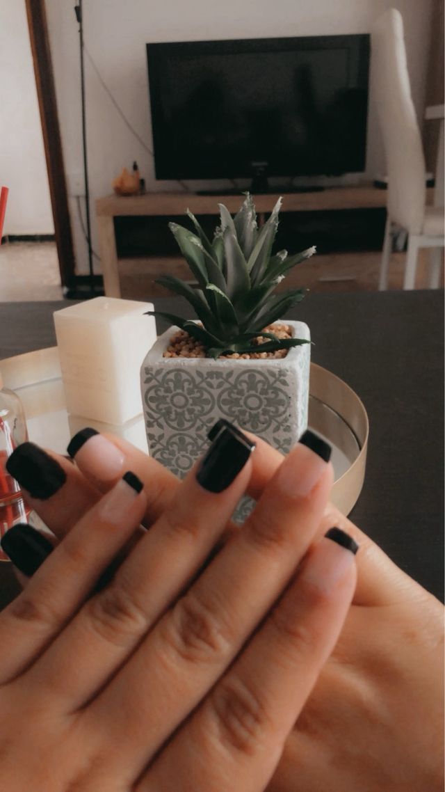 acrílicas , semipermanentes , manicura combinada