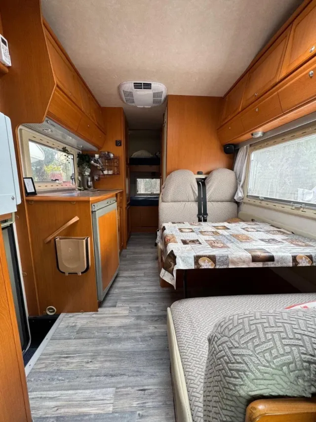 Adriatik  Coral  2002