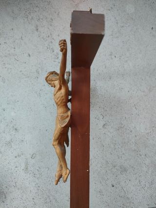 Crocifisso vintage in legno