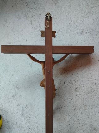 Crocifisso vintage in legno