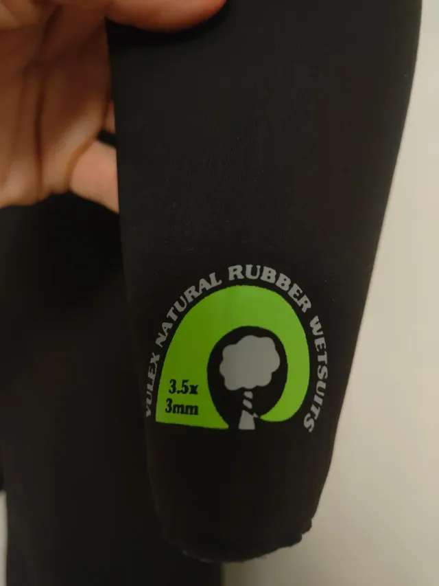 Neopreno Patagonia R2 Yulex Regulator Talla M 2025