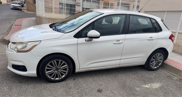 Citroen C4 2012