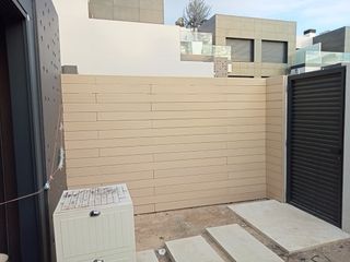 Tarima composite exterior suelo/valla