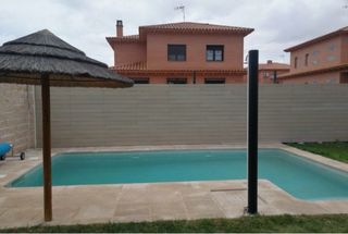 Tarima composite exterior suelo/valla