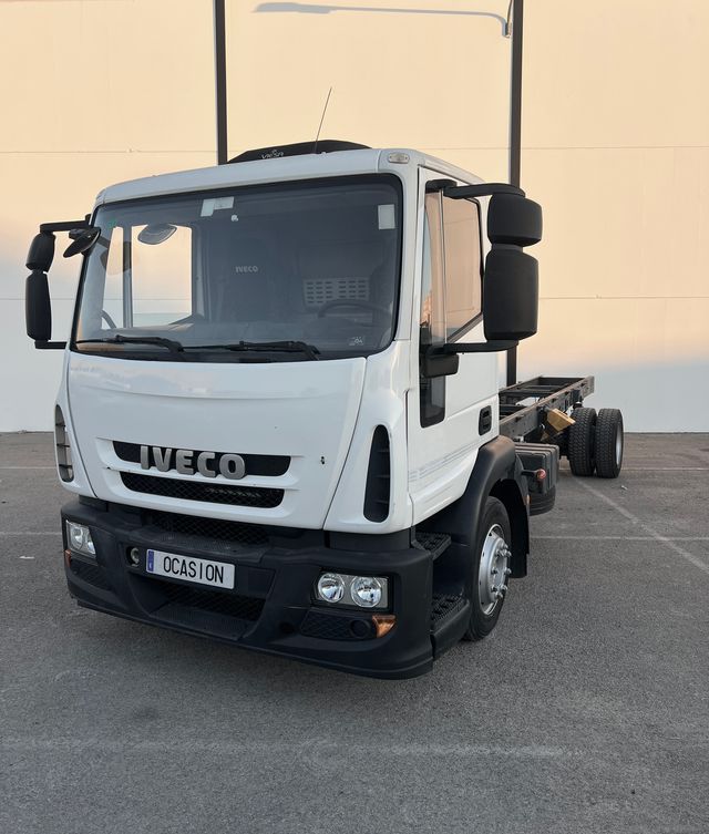 IVECO eurocargo 120e 18  2012