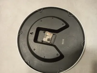 Reloj de pared Segnale plateado y negro