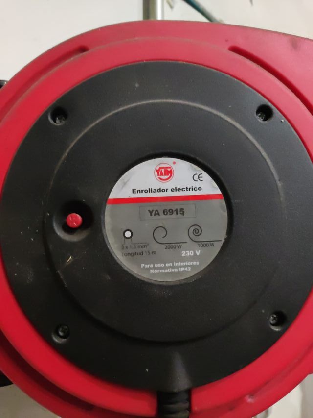 Enrollador Eléctrico Rojo