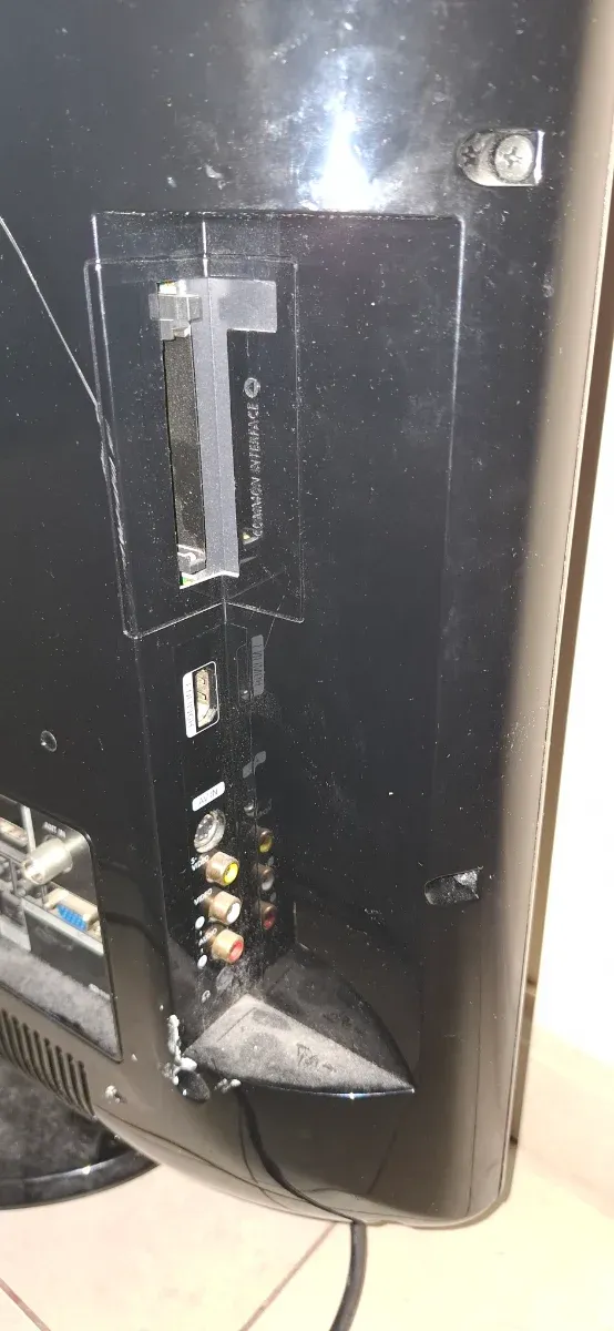 Samsung LE32R86BD TV