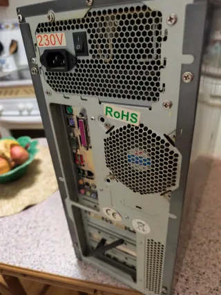 Torre PC Pentium 4 Gris Plata