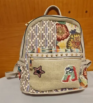 Mochila Mini Paula Rossi Estilo Patchwork Floral y