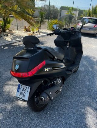 Piaggio X8 Evo 125cc año 2017 con 15011km.