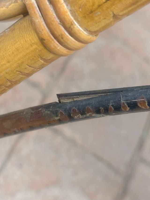 Silla de mimbre decorativa estilo abanico