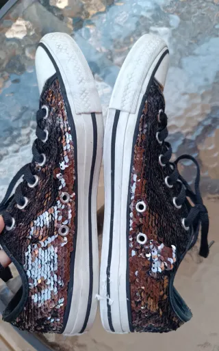 Zapatillas Converse Lentejuelas Doradas y Plateada