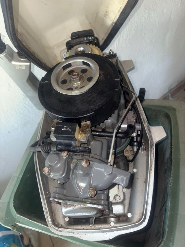 Motor Fueraborda 5cv 4T
