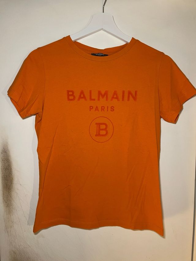 Camiseta Balmain naranja logo terciopelo