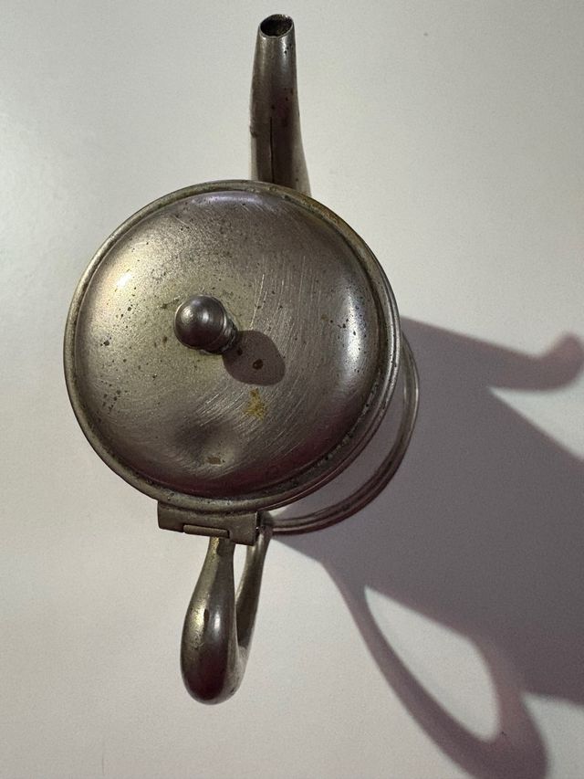 Cafetera/Tetera Metálica Vintage Antigua