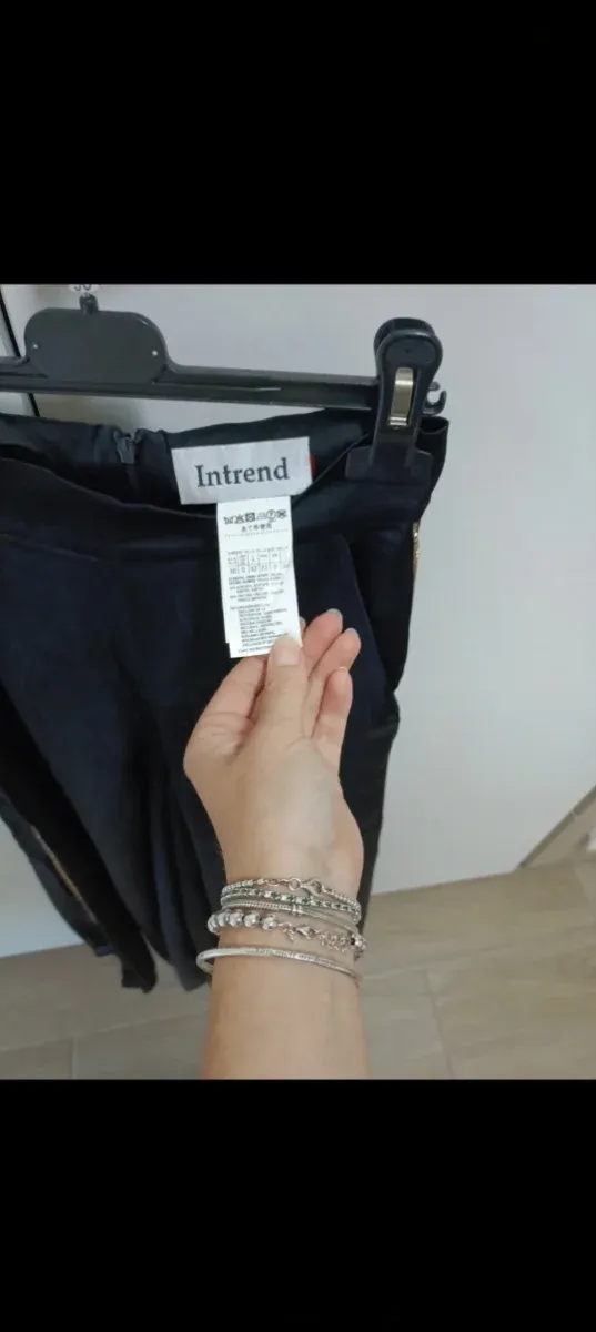Pantaloni eleganti Max Mara /Intrend