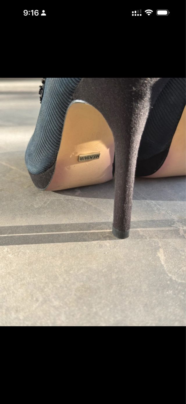 Botín azul marino tacón