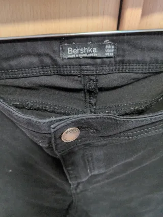 Pantalones Bershka Talla 36 Negros
