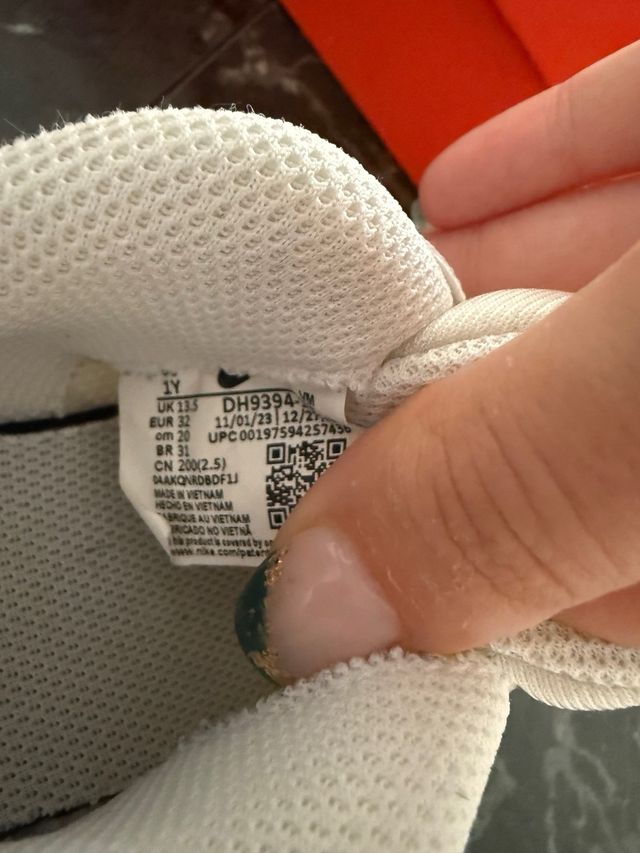 Zapatillas Nike Air Max Niño talla 32/20cm